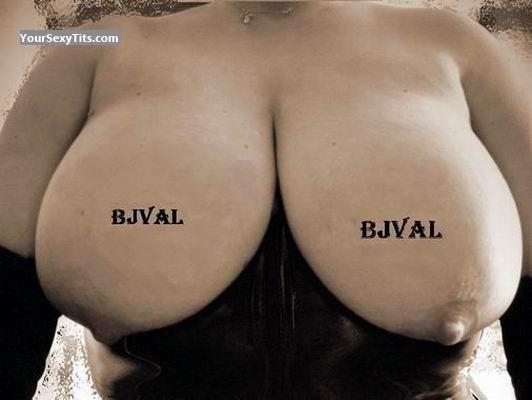 Tit Flash: Very Big Tits - Bjval from Italy